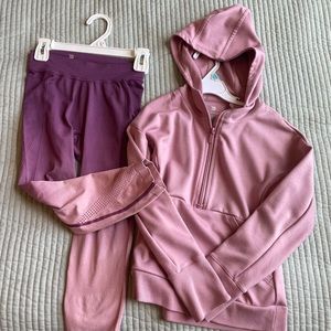 Girls jogger set XS